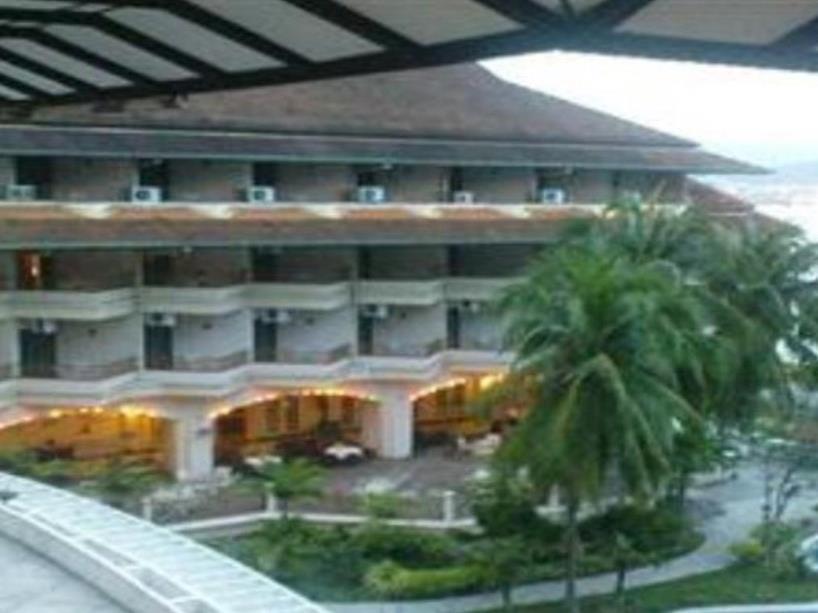The Orient Star Resort לומוט מראה חיצוני תמונה