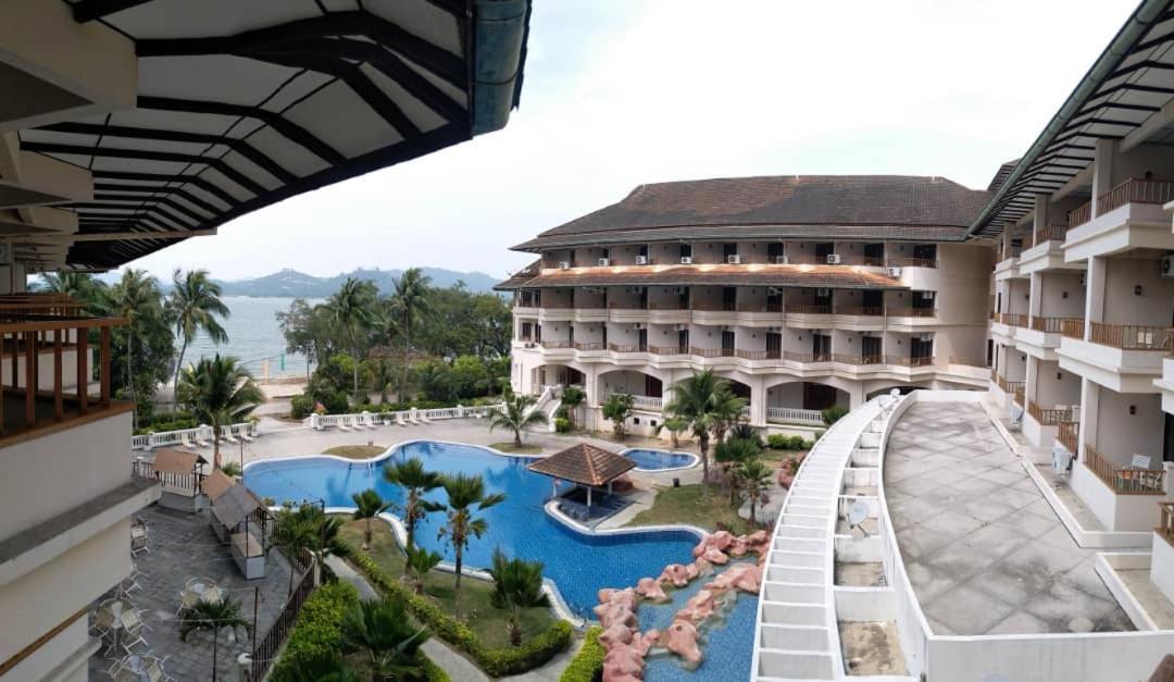 The Orient Star Resort לומוט מראה חיצוני תמונה