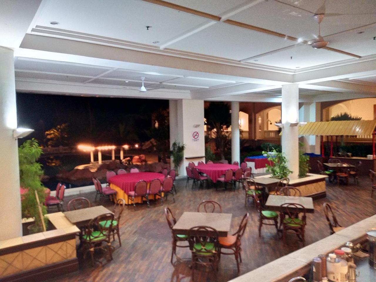The Orient Star Resort לומוט מראה חיצוני תמונה